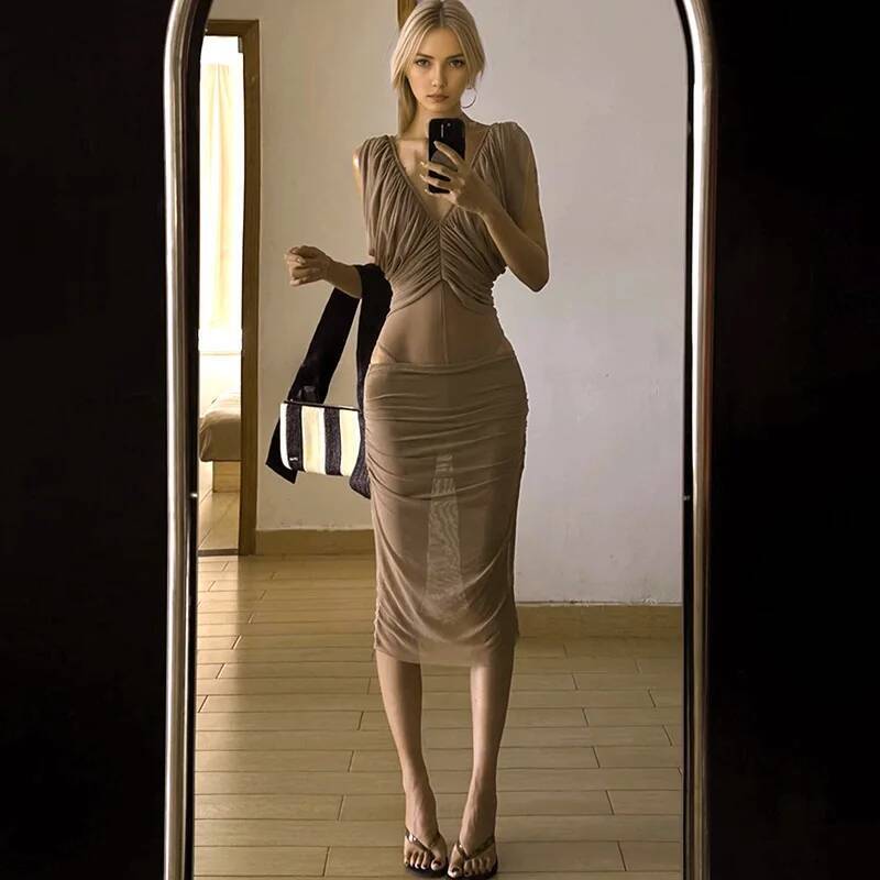 Ruched Dress Mini - เดรสชีฟองฝรั่งเศสทรงเข้ารูปสำหรับผู้หญิง ฤดูร้อน เอวเข้ารูป แต่งระบาย ดีไซน์เรียบหรู โชว์สัดส่วน