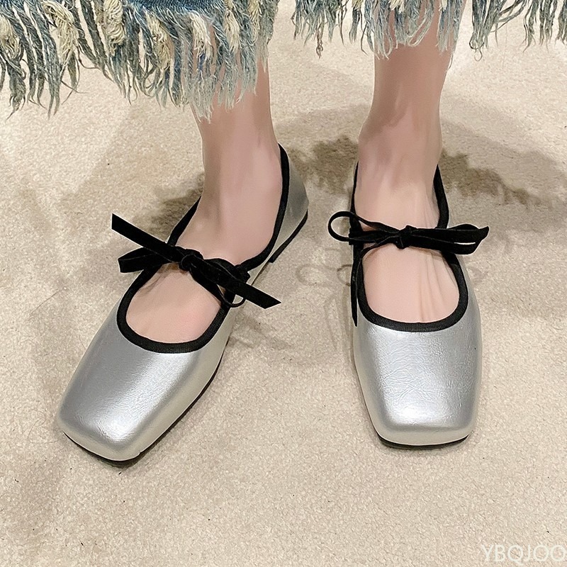 Women'S Fashion For Summer 2025 - รองเท้าผู้หญิงสีพื้นเรียบง่าย สวมใส่สบาย สไตล์เรียบหรู สีเงิน ส้นเตี้ย ปากตื้น