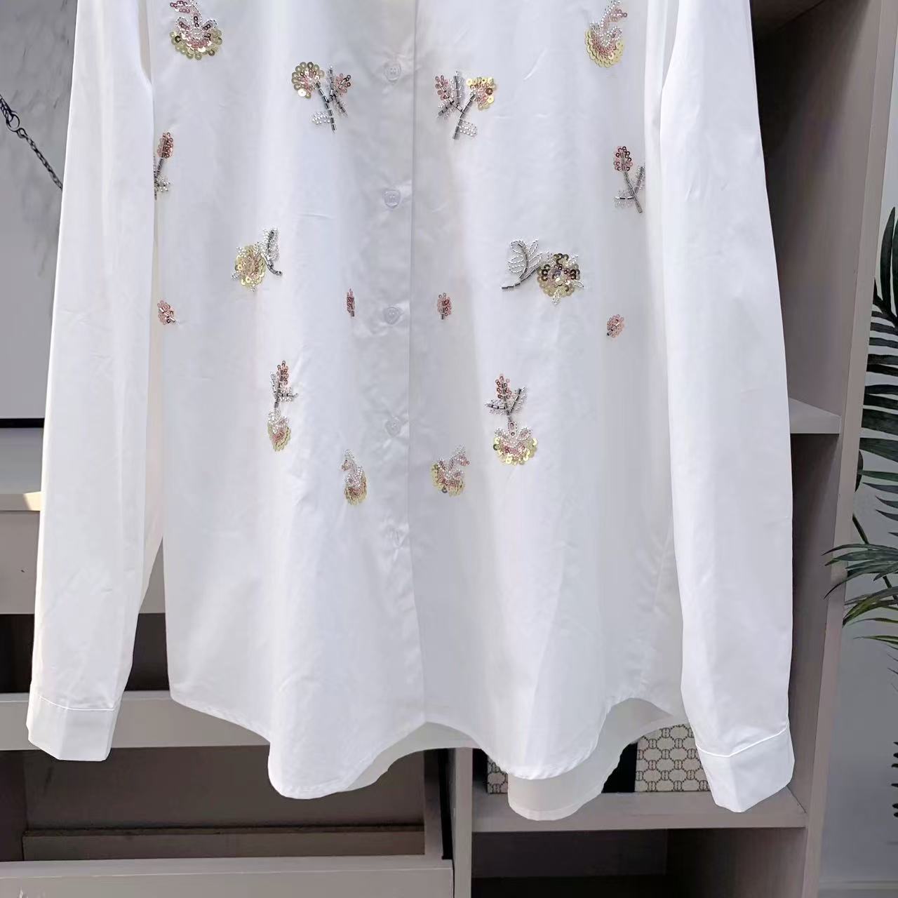 เสื้อเบลาส์ผ้าฝ้ายปักเลื่อมมุก - Women'S Fashion Trends 2026 Spring Summer บทวิจารณ์และราคา