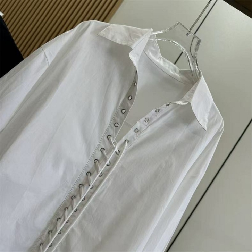 เสื้อเชิ้ตผ้าฝ้ายสีดำขาว ดีไซน - Women'S Fashion Trends 2026 Spring Summer บทวิจารณ์และราคา