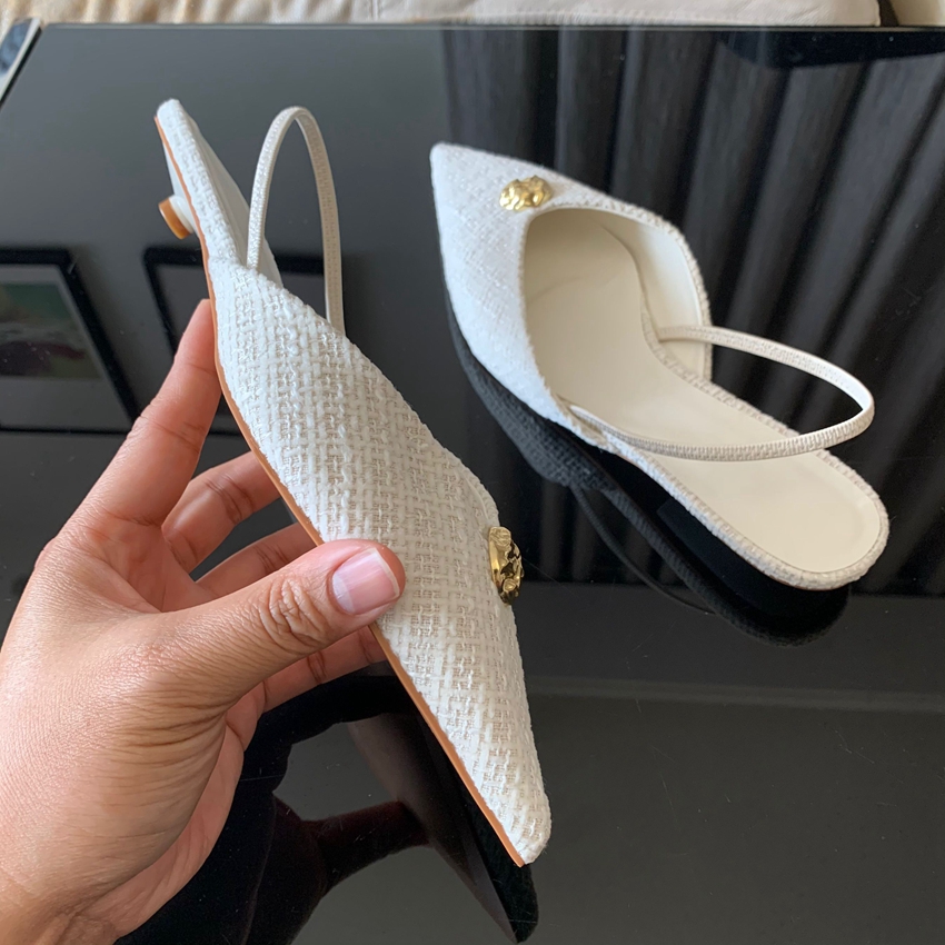รองเท้าส้นเตี้ยแบบสวม รุ่นใหม่ - Women'S Fashion For Summer 2025 บทวิจารณ์และราคา